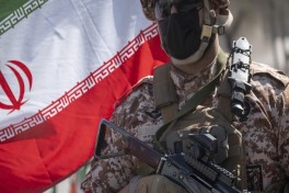 КСИР заявил о нанесении удара по судну, связанному с США и Израилем