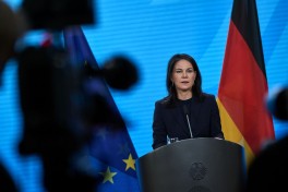 Bild: Бербок могут пригласить в комитет бундестага после неудачи ФРГ в ООН