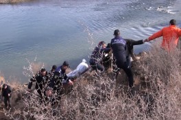 В Агдаше в канале обнаружен труп мужчины