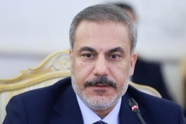 Главы МИД Турции и Ирана обсудили новое обострение ситуации в регионе