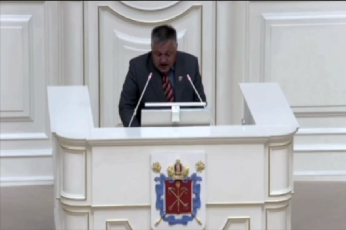 В России чиновнику отключили микрофон после призыва к ядерному удару по Украине -ВИДЕО 