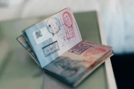США будут предлагать ускоренное рассмотрение заявлений на визу за $750