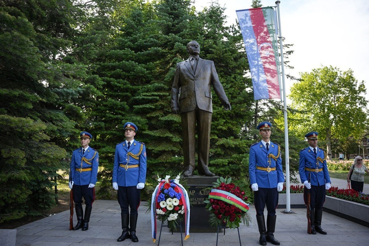 Закир Гасанов прибыл с официальным визитом в Сербию-ФОТО 