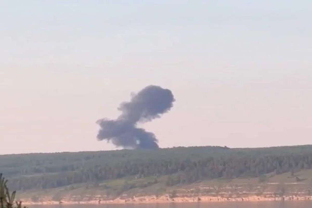 В Иркутской области при заходе на посадку разбился бомбардировщик Ту-22М3