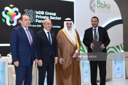 В Баку подписан ряд соглашений между структурами IsDB и азербайджанскими партнерами-ФОТО 