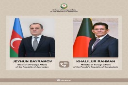 Главы МИД Азербайджана и Бангладеш обсудили двустороннее сотрудничество