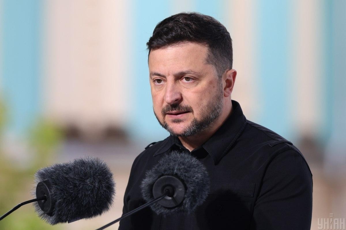 Зеленский: Украина будет наращивать дальнобойные удары по России