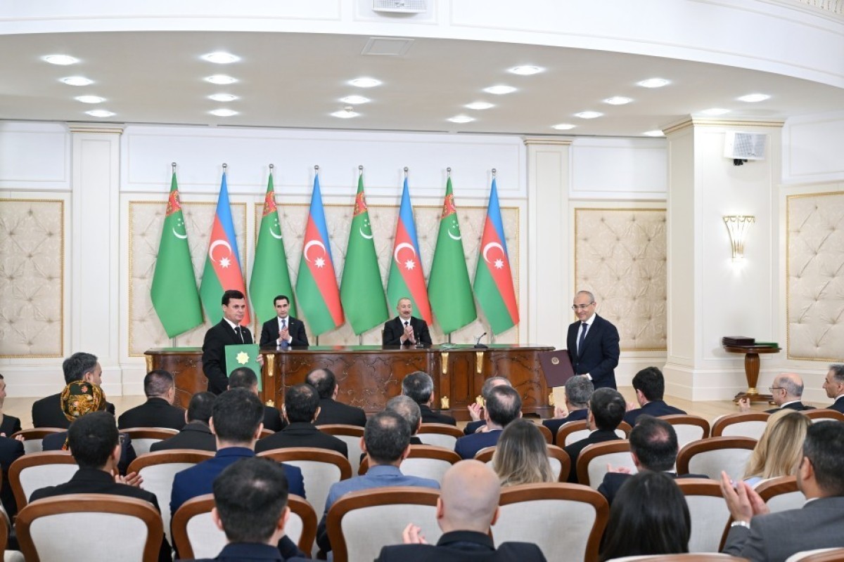 Азербайджан и Туркменистан обменялись подписанными документами-ФОТО -ОБНОВЛЕНО 