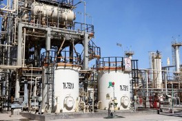 США выдали временную лицензию на операции с иранской нефтью