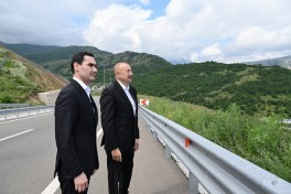 Президенты Азербайджана и Туркменистана ознакомились с восстановлением Физули-ФОТО 