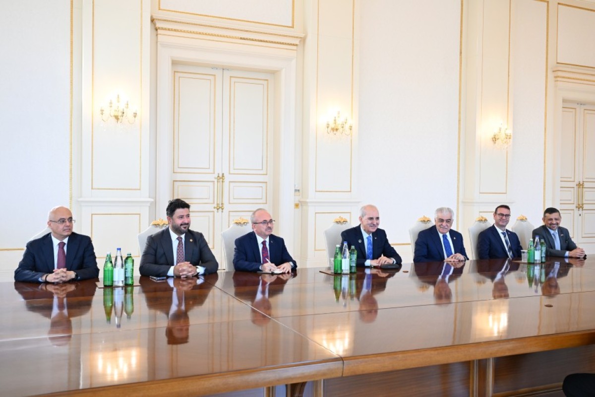 Алиев принял спикера парламента Турции Нумана Куртулмуша-ФОТО 