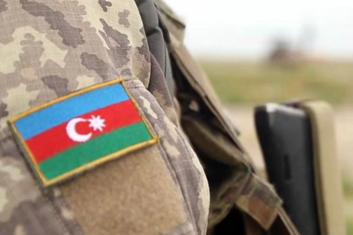 Ильхам Алиев посмертно наградил погибших военнослужащих и гражданских сотрудников Минобороны 