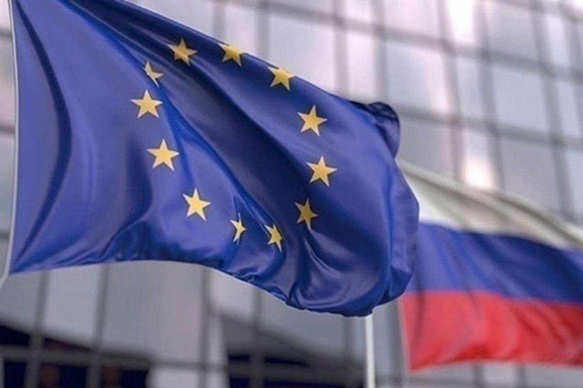 Совет ЕС формально продлил экономические санкции против России на год