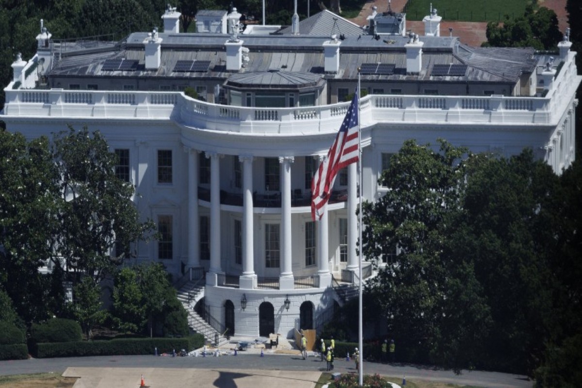 США полностью прекратят принимать просителей политического убежища