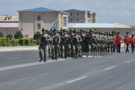 В Нахчыване проходит военный марш-ФОТО 