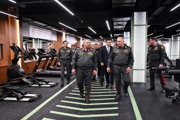 Военным Азербайджана передали новые автомобили скорой помощи с современным оборудованием-ФОТО 