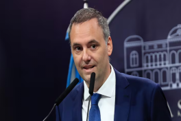 Глава кабмина Аргентины подал в отставку после обвинений в незаконном обогащении