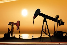 Brent и WTI растут после новой эскалации между США и Ираном