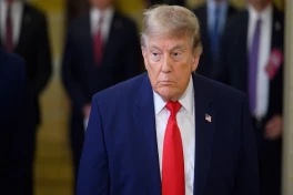 Трамп: Иран запросил встречу с США в Дохе