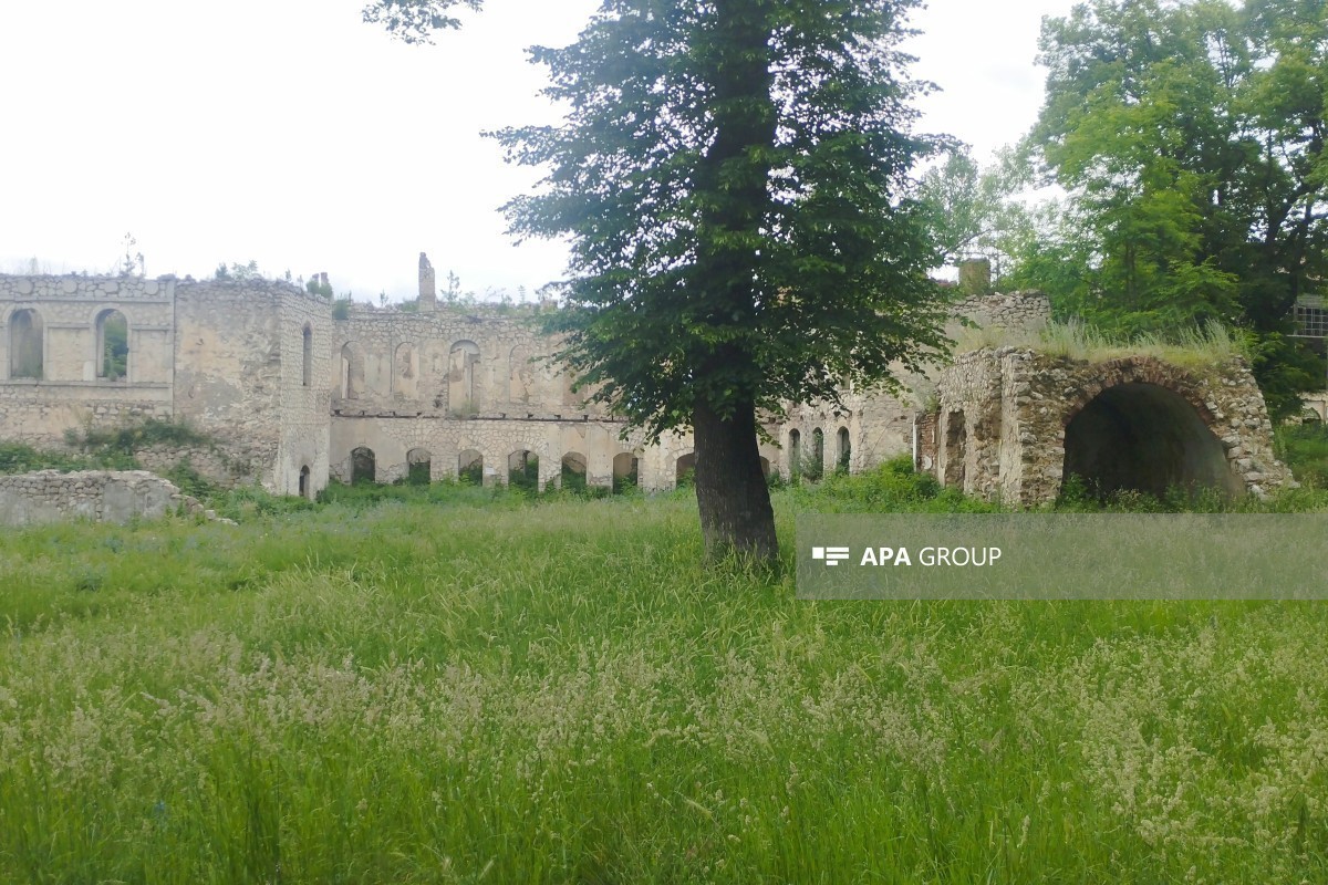 Делегации стран ОТГ ознакомились с историческими памятниками Шуши-ФОТО 