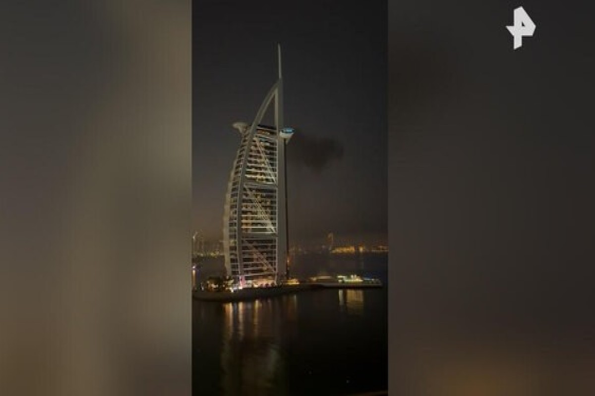 Иранский беспилотник атаковал отель Бурдж-аль-Араб в Дубае