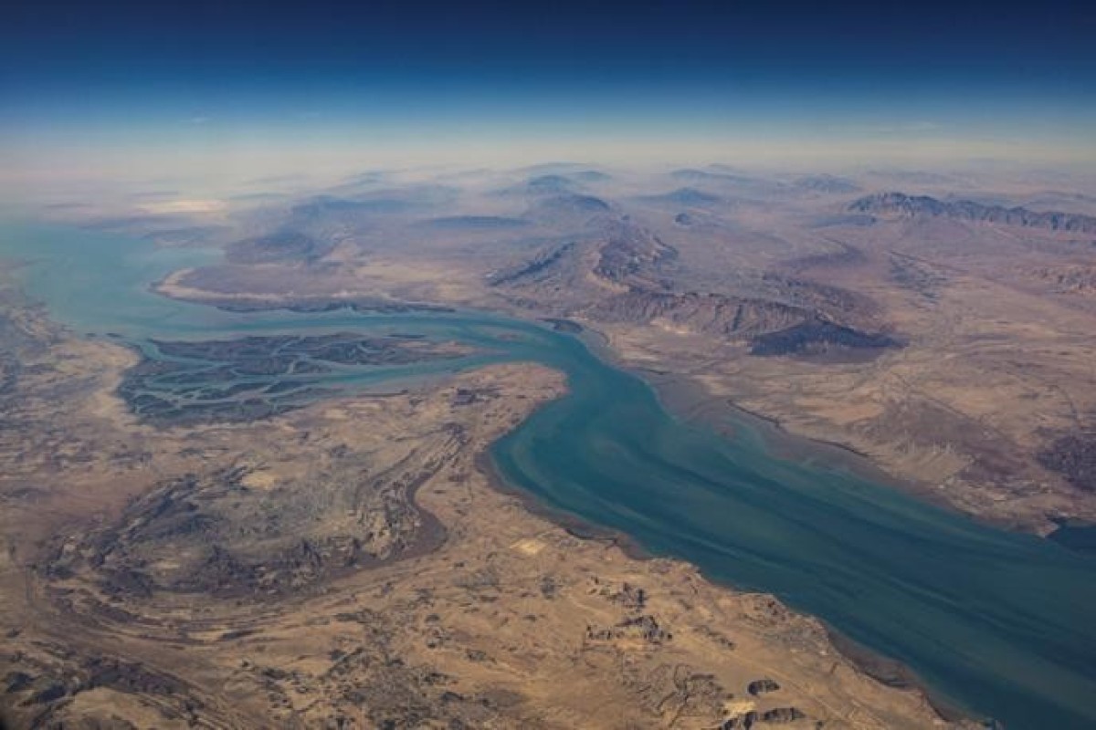 В Иране сообщили, что Ормузский пролив открыт для нефтяных танкеров