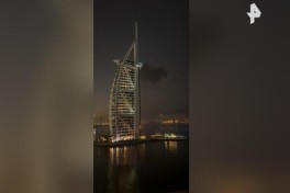 Иранский беспилотник атаковал отель Бурдж-аль-Араб в Дубае