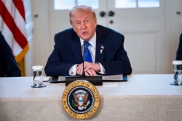 Трамп: Уничтожены девять кораблей и штаб-квартира ВМС Ирана