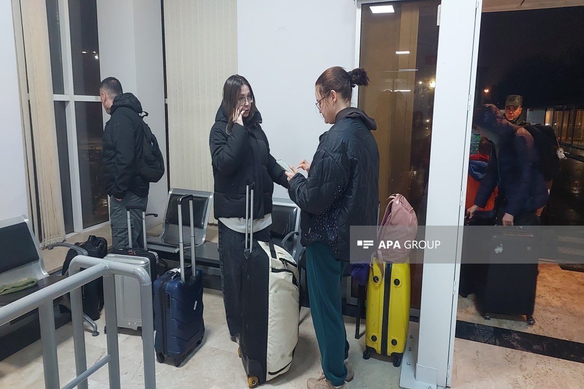 35 россиян эвакуированы из Ирана в Азербайджан