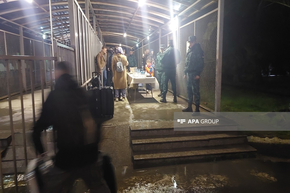 35 россиян эвакуированы из Ирана в Азербайджан