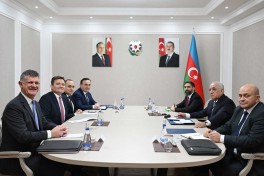 Премьер Азербайджана встретился с исполнительным вице-президентом BP