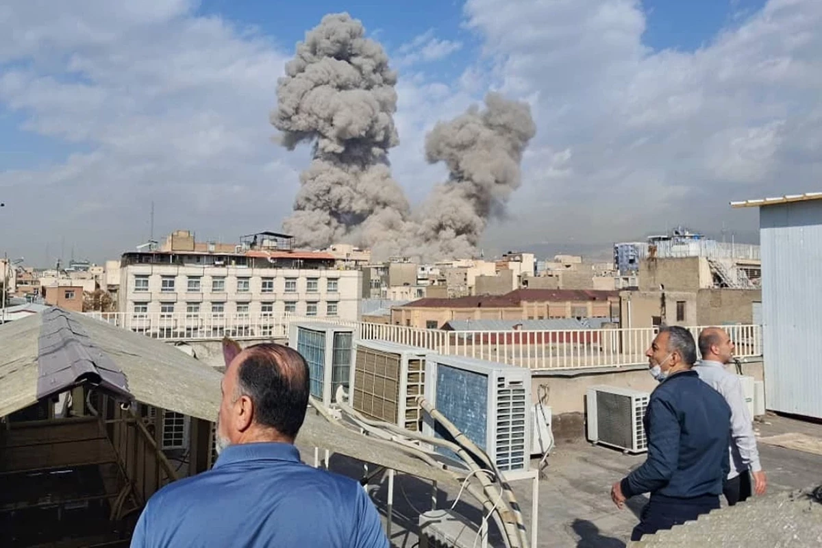 Израиль и США вновь осуществили ракетные удары по Тегерану