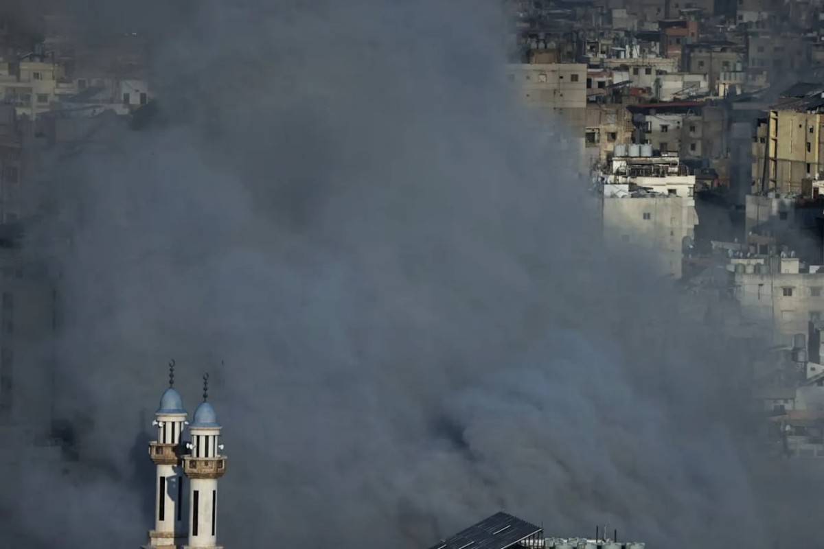 Израиль проводит интенсивные бомбардировки Ливана-ФОТО 