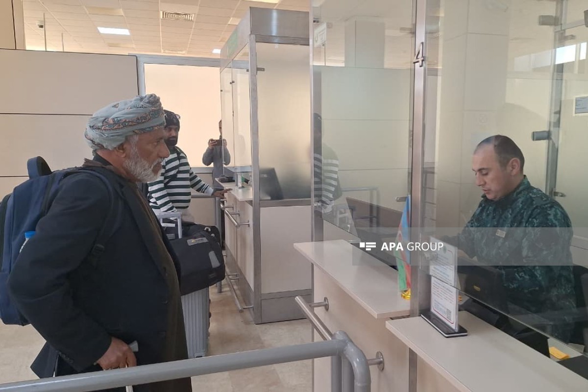 Граждане Омана и Мексики эвакуированы из Ирана через Азербайджан-ФОТО 