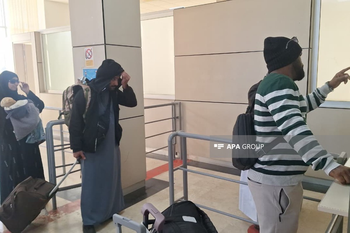 Граждане Омана и Мексики эвакуированы из Ирана через Азербайджан-ФОТО 