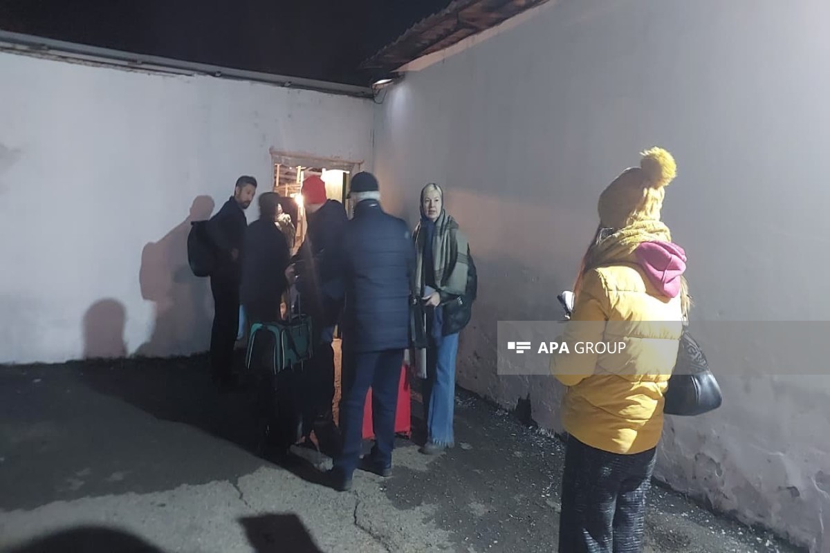 126 граждан РФ доставлены в аэропорт Лянкярана для отправки на родину-ОБНОВЛЕНО -ФОТО 