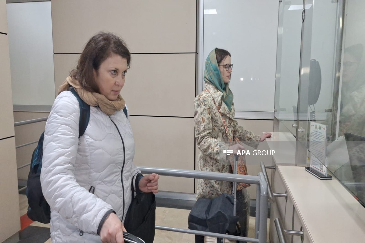 126 граждан РФ доставлены в аэропорт Лянкярана для отправки на родину-ОБНОВЛЕНО -ФОТО 