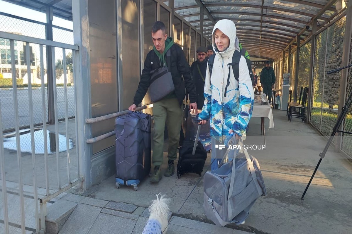 126 граждан РФ доставлены в аэропорт Лянкярана для отправки на родину-ОБНОВЛЕНО -ФОТО 