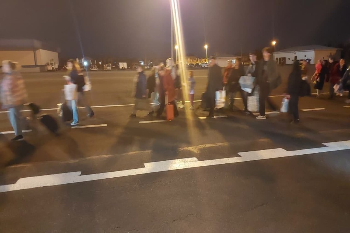 Эвакуированные из Ирана граждане РФ отправлены на родину из аэропорта Лянкярана-ОБНОВЛЕНО -ФОТО 