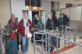 126 граждан РФ доставлены в аэропорт Лянкярана для отправки на родину-ОБНОВЛЕНО -ФОТО 