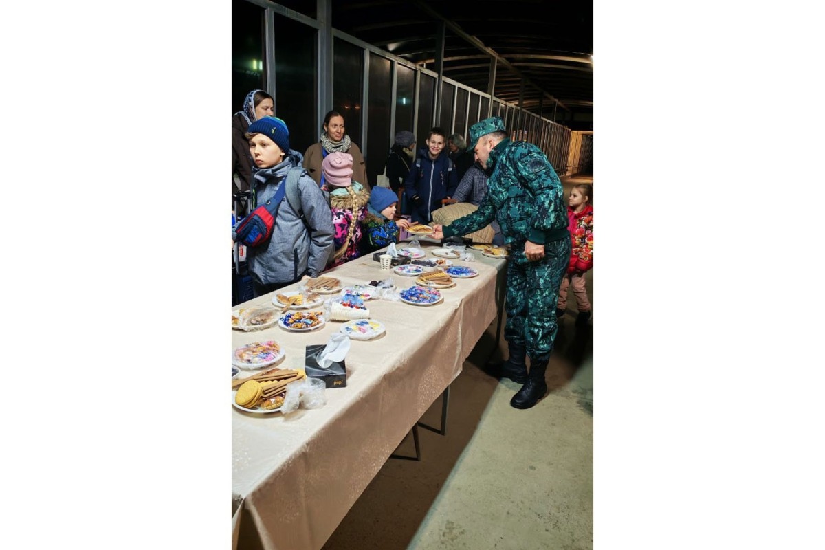 Более тысячи человек эвакуированы из Ирана через азербайджанскую границу-ФОТО 