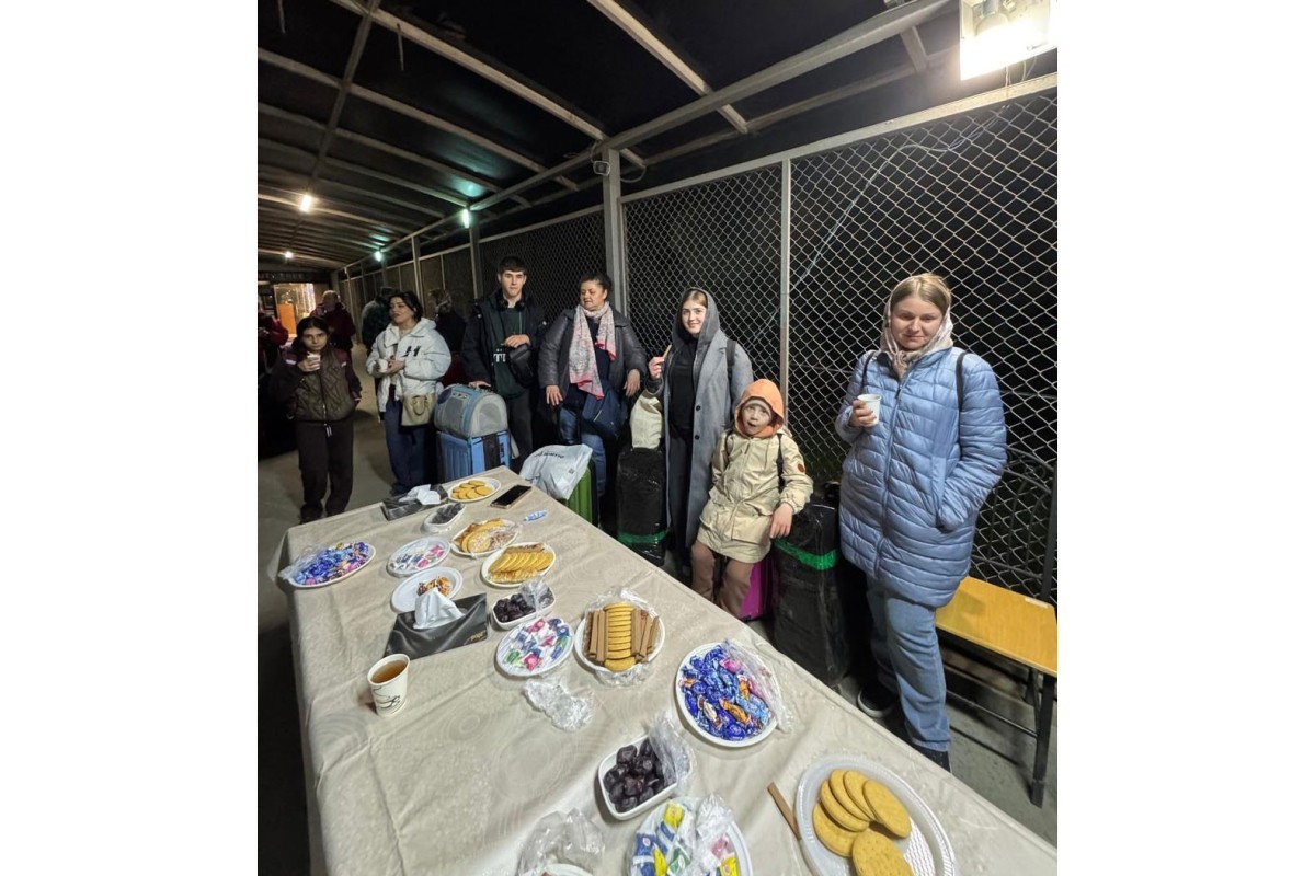 Более тысячи человек эвакуированы из Ирана через азербайджанскую границу-ФОТО 