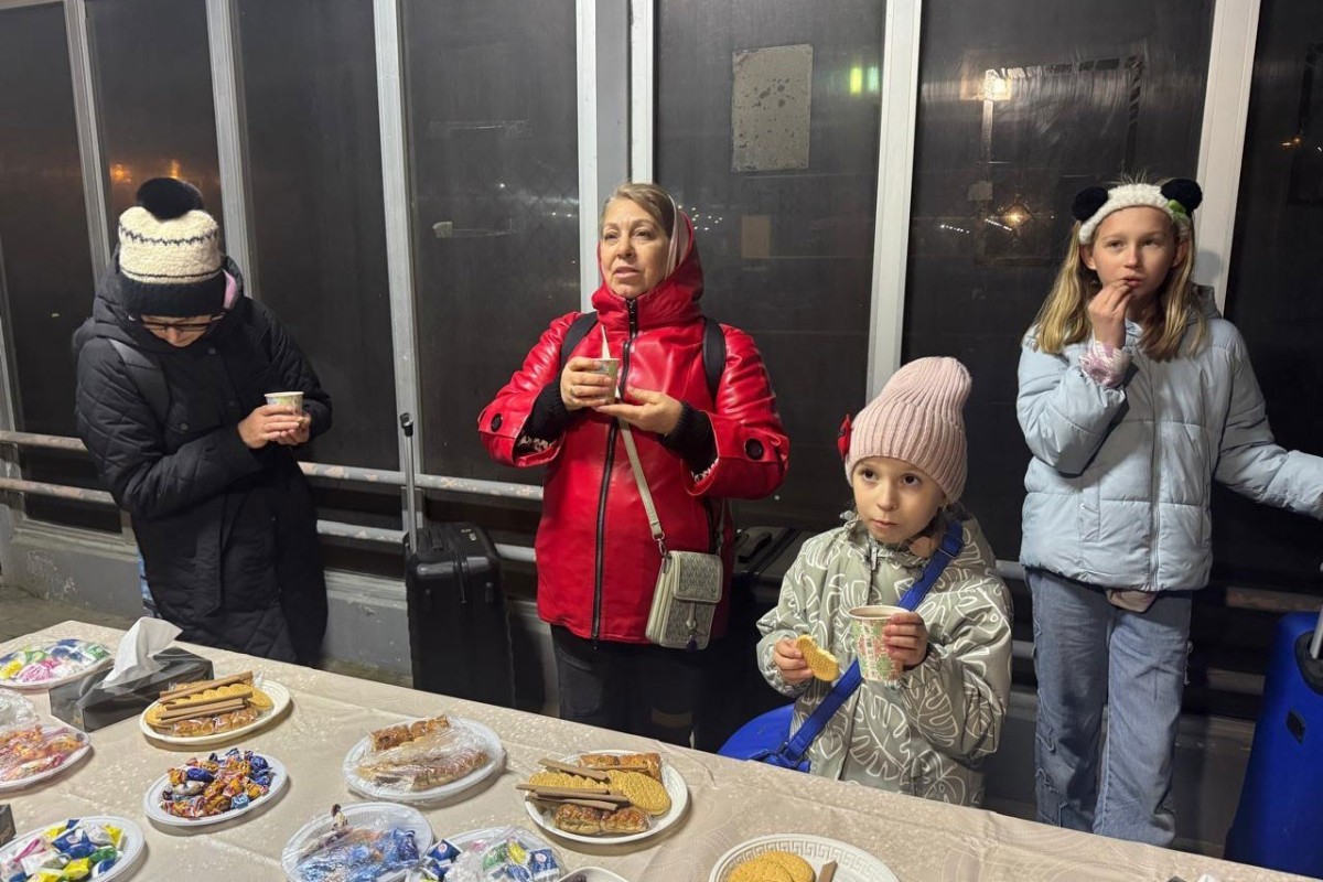 Более тысячи человек эвакуированы из Ирана через азербайджанскую границу-ФОТО 