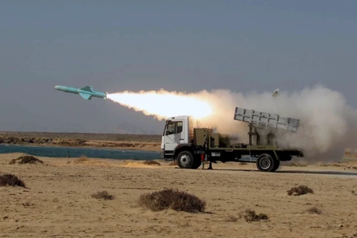 FT: Иран начал реализацию плана Хаменеи по дестабилизации Ближнего Востока