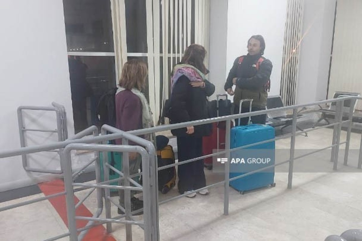 Сотрудники посольств Хорватия, Бразилия и Испания в Иран эвакуированы через границу Азербайджан