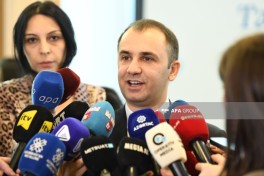 Студентам в Азербайджане могут предоставить 10% скидку на транспорт