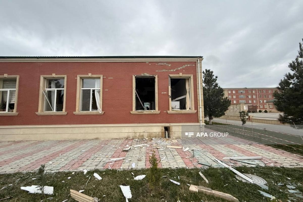 Так выглядит школа в Нахчыване, пострадавшая от атаки Ирана на аэропорт-ФОТО 