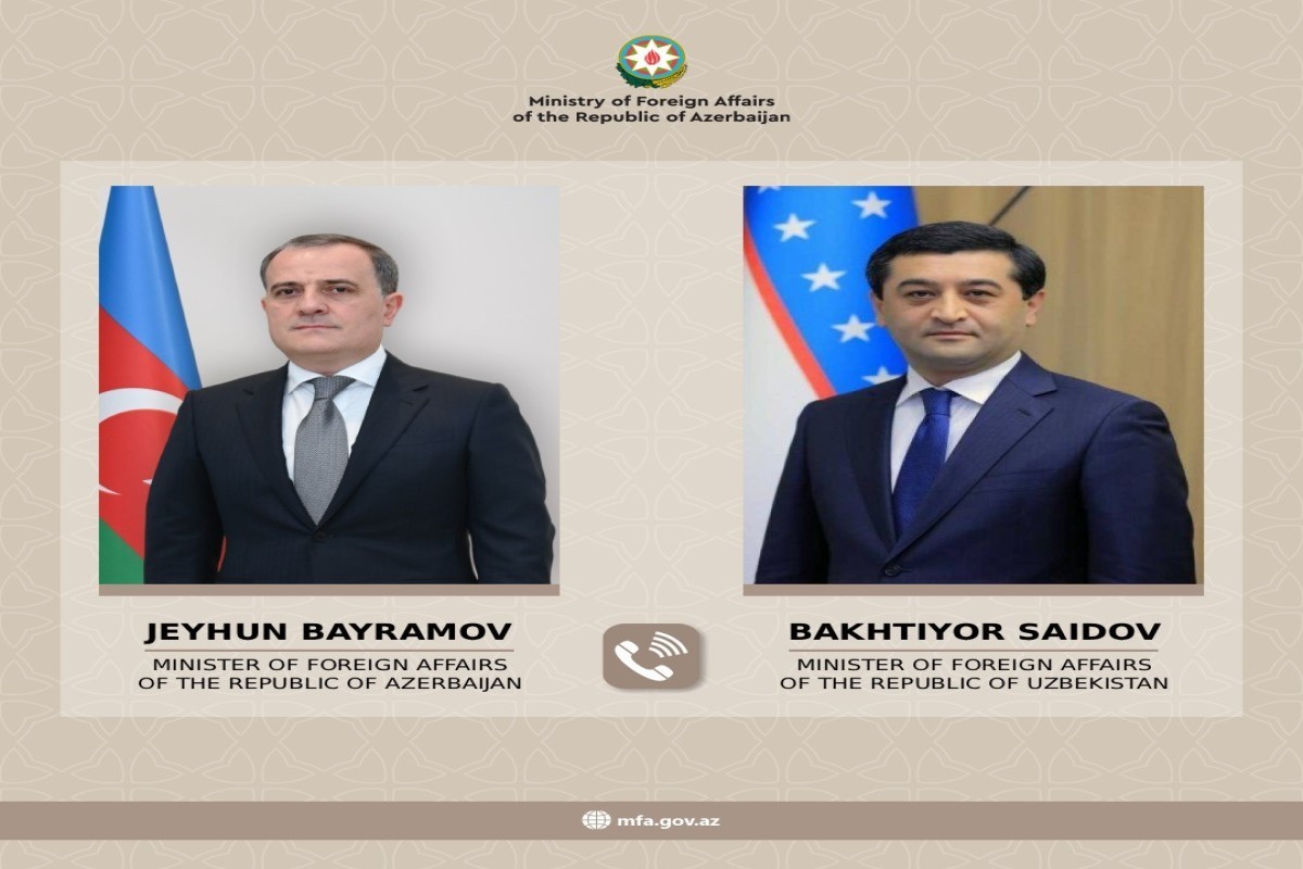 Глава МИД Узбекистана позвонил Джейхуну Байрамову