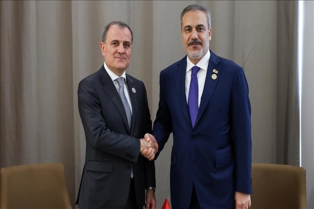 Хакан Фидан позвонил Джейхуну Байрамову