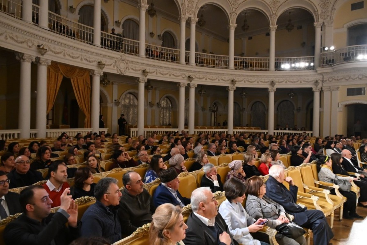 В Баку прошел концерт памяти ханенде Гаджибабы Гусейнова-ФОТО 